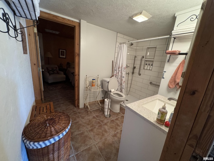 1640 Milligan Hill Road, Alto Pass, Illinois 62905, 4 Bedrooms Bedrooms, 0 ,2 BathroomsBathrooms,Residential,For Sale,Milligan Hill,0,RMAEB459807
