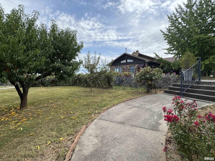 1640 Milligan Hill Road, Alto Pass, Illinois 62905, 4 Bedrooms Bedrooms, 0 ,2 BathroomsBathrooms,Residential,For Sale,Milligan Hill,0,RMAEB459807