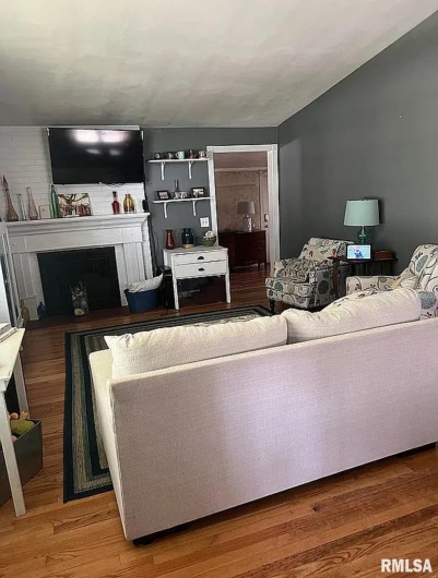 44 Marberry Drive, Metropolis, Illinois 62960, 3 Bedrooms Bedrooms, 0 ,2 BathroomsBathrooms,Residential,For Sale,Marberry,0,RMAEB459810