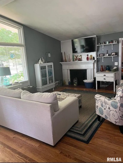 44 Marberry Drive, Metropolis, Illinois 62960, 3 Bedrooms Bedrooms, 0 ,2 BathroomsBathrooms,Residential,For Sale,Marberry,0,RMAEB459810