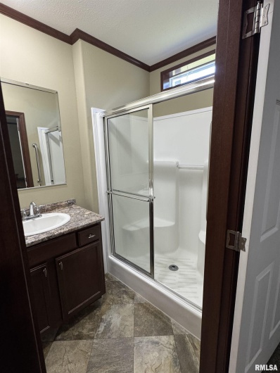 916 Paul Ice Road, Murphysboro, Illinois 62966, 2 Bedrooms Bedrooms, 0 ,2 BathroomsBathrooms,Residential,For Sale,Paul Ice,0,RMAEB459813