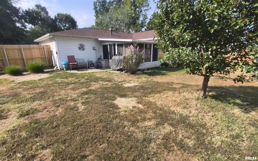3204 HAWTHORNE Court, Marion, Illinois 62959, 4 Bedrooms Bedrooms, 0 ,2 BathroomsBathrooms,Residential,For Sale,HAWTHORNE,0,RMAQC4267588