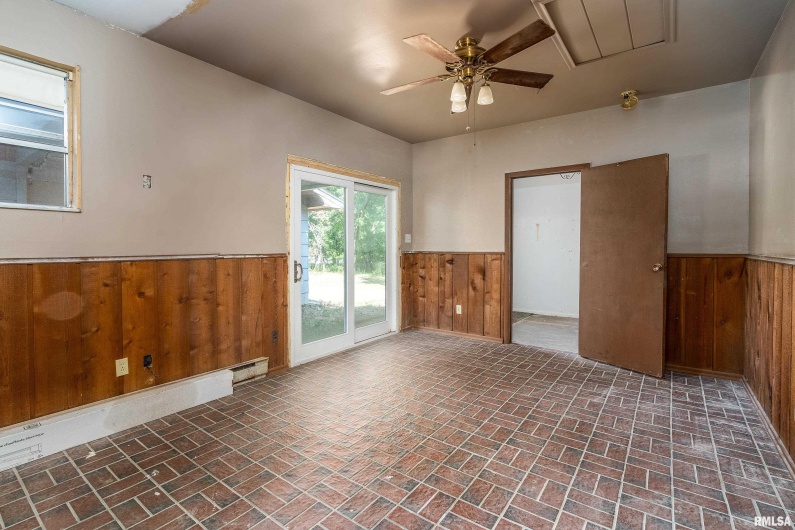 1378 Skelcher Boulevard, Makanda, Illinois 62958, 3 Bedrooms Bedrooms, 0 ,2 BathroomsBathrooms,Residential,For Sale,Skelcher,0,RMAEB459815