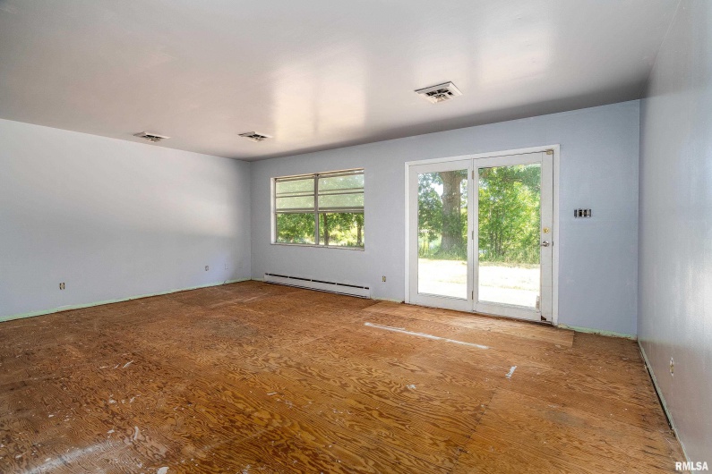 1378 Skelcher Boulevard, Makanda, Illinois 62958, 3 Bedrooms Bedrooms, 0 ,2 BathroomsBathrooms,Residential,For Sale,Skelcher,0,RMAEB459815