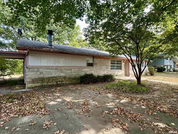 1378 Skelcher Boulevard, Makanda, Illinois 62958, 3 Bedrooms Bedrooms, 0 ,2 BathroomsBathrooms,Residential,For Sale,Skelcher,0,RMAEB459815
