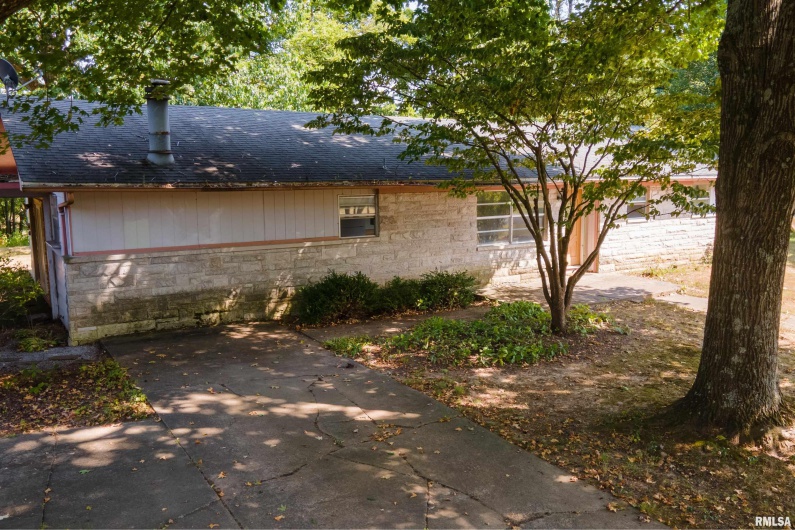 1378 Skelcher Boulevard, Makanda, Illinois 62958, 3 Bedrooms Bedrooms, 0 ,2 BathroomsBathrooms,Residential,For Sale,Skelcher,0,RMAEB459815