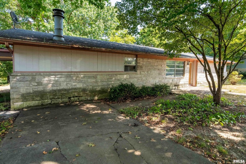 1378 Skelcher Boulevard, Makanda, Illinois 62958, 3 Bedrooms Bedrooms, 0 ,2 BathroomsBathrooms,Residential,For Sale,Skelcher,0,RMAEB459815