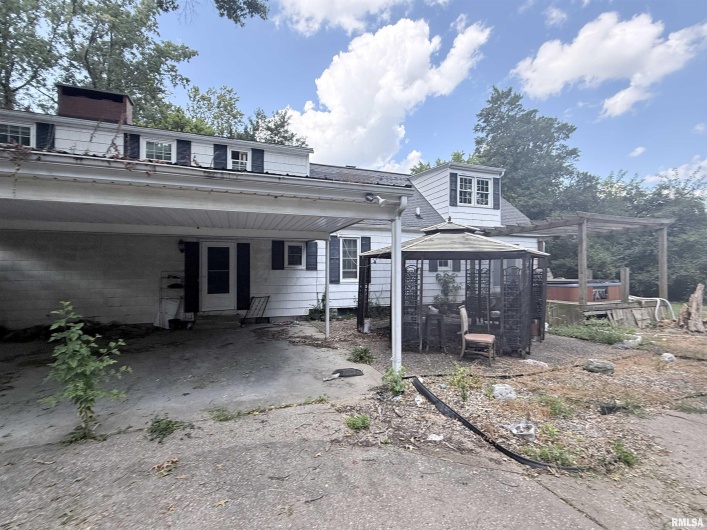 2237 ROBLEE Avenue, Murphysboro, Illinois 62966, 3 Bedrooms Bedrooms, 0 ,2 BathroomsBathrooms,Residential,For Sale,ROBLEE,0,RMAEB459816
