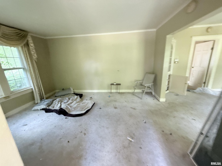 2237 ROBLEE Avenue, Murphysboro, Illinois 62966, 3 Bedrooms Bedrooms, 0 ,2 BathroomsBathrooms,Residential,For Sale,ROBLEE,0,RMAEB459816
