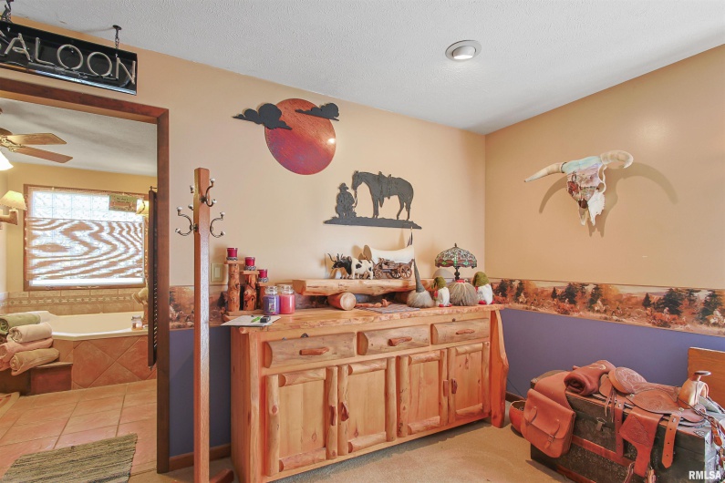 11939 Cochran Road, Marion, Illinois 62959, 4 Bedrooms Bedrooms, 0 ,3 BathroomsBathrooms,Residential,For Sale,Cochran,0,RMAEB459817