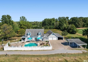 11939 Cochran Road, Marion, Illinois 62959, 4 Bedrooms Bedrooms, 0 ,3 BathroomsBathrooms,Residential,For Sale,Cochran,0,RMAEB459817