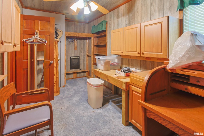 11939 Cochran Road, Marion, Illinois 62959, 4 Bedrooms Bedrooms, 0 ,3 BathroomsBathrooms,Residential,For Sale,Cochran,0,RMAEB459817