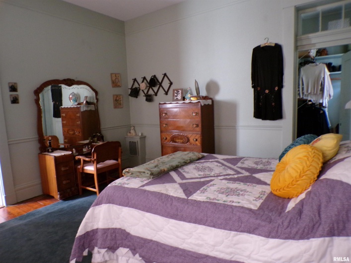 410 Saint Louis Street, Sparta, Illinois 62286, 4 Bedrooms Bedrooms, 0 ,3 BathroomsBathrooms,Residential,For Sale,Saint Louis,0,RMAEB458832
