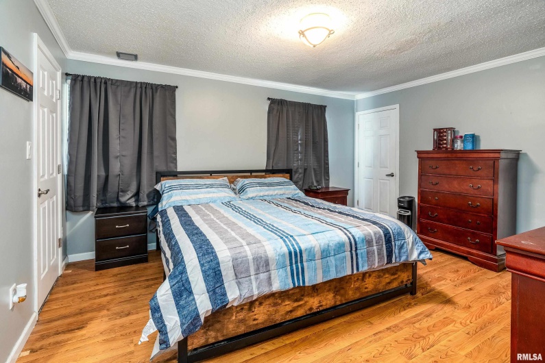 509 BERRY Street, Freeman Spur, Illinois 62841, 3 Bedrooms Bedrooms, 0 ,2 BathroomsBathrooms,Residential,For Sale,BERRY,0,RMAQC4267595