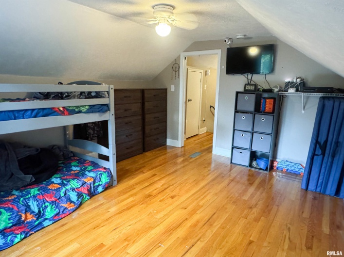 311 LOCUST Street, Jonesboro, Illinois 62952, 3 Bedrooms Bedrooms, 0 ,1 BathroomBathrooms,Residential,For Sale,LOCUST,0,RMAEB459821