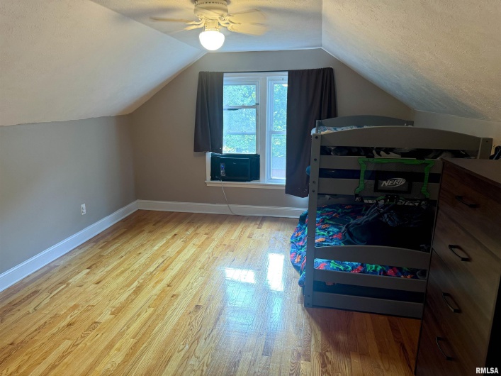 311 LOCUST Street, Jonesboro, Illinois 62952, 3 Bedrooms Bedrooms, 0 ,1 BathroomBathrooms,Residential,For Sale,LOCUST,0,RMAEB459821