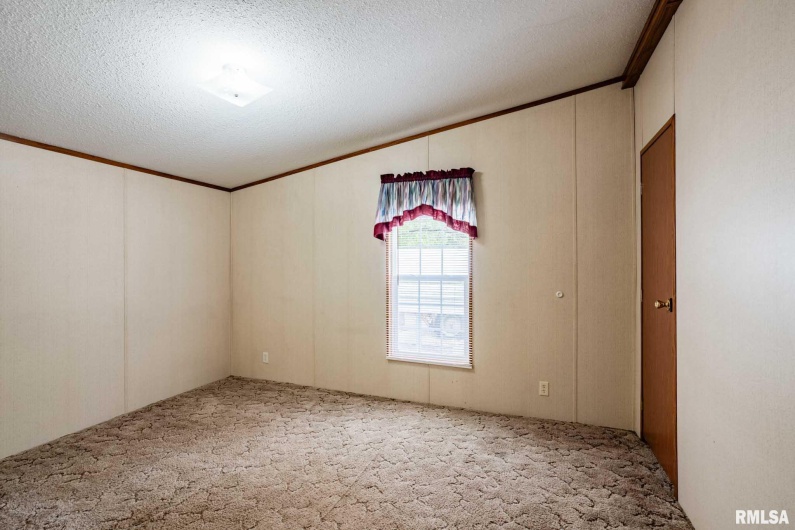 370 DOVE Lane, Elkville, Illinois 62932, 3 Bedrooms Bedrooms, 0 ,2 BathroomsBathrooms,Residential,For Sale,DOVE,0,RMAQC4267609
