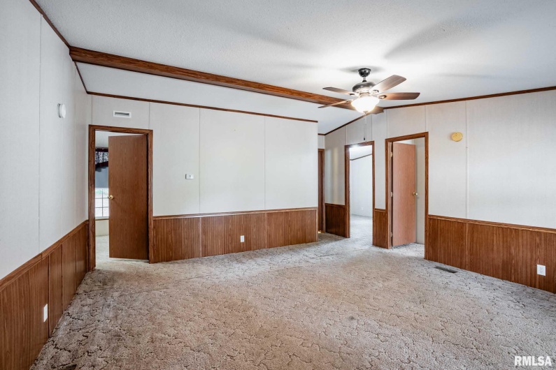 370 DOVE Lane, Elkville, Illinois 62932, 3 Bedrooms Bedrooms, 0 ,2 BathroomsBathrooms,Residential,For Sale,DOVE,0,RMAQC4267609