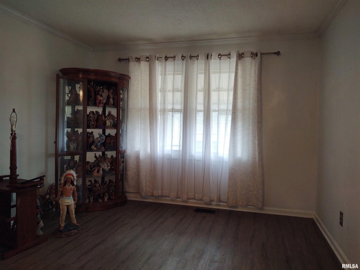 110 Stork Street, Anna, Illinois 62906, 3 Bedrooms Bedrooms, 0 ,2 BathroomsBathrooms,Residential,For Sale,Stork,0,RMAEB459832