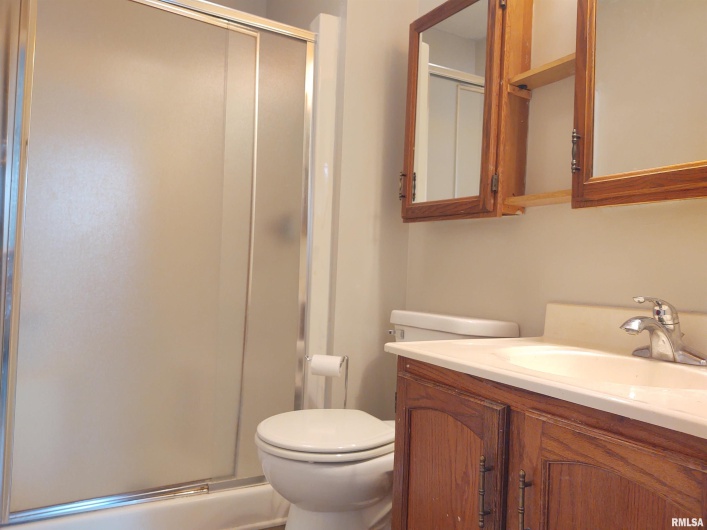 110 Stork Street, Anna, Illinois 62906, 3 Bedrooms Bedrooms, 0 ,2 BathroomsBathrooms,Residential,For Sale,Stork,0,RMAEB459832
