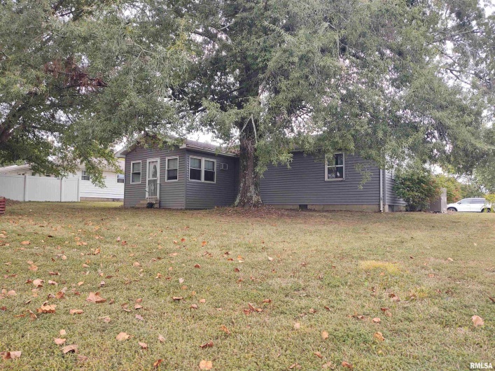 110 Stork Street, Anna, Illinois 62906, 3 Bedrooms Bedrooms, 0 ,2 BathroomsBathrooms,Residential,For Sale,Stork,0,RMAEB459832