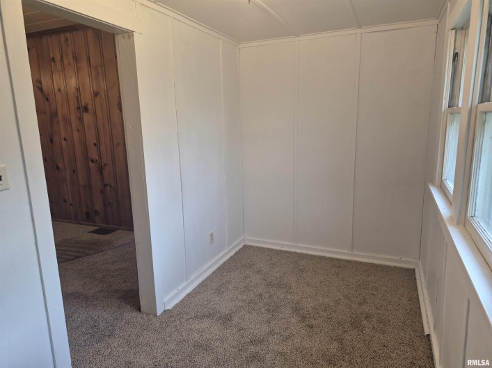 1504 GROVE Street, Eldorado, Illinois 62930, 1 Bedroom Bedrooms, 0 ,1 BathroomBathrooms,Residential,For Sale,GROVE,0,RMAEB459834
