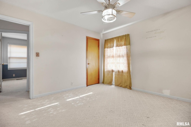 104 Deborann Drive, Carrier Mills, Illinois 62917, 3 Bedrooms Bedrooms, 0 ,1 BathroomBathrooms,Residential,For Sale,Deborann,0,RMAQC4267641