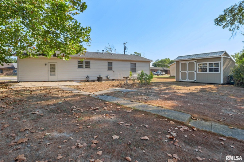 104 Deborann Drive, Carrier Mills, Illinois 62917, 3 Bedrooms Bedrooms, 0 ,1 BathroomBathrooms,Residential,For Sale,Deborann,0,RMAQC4267641