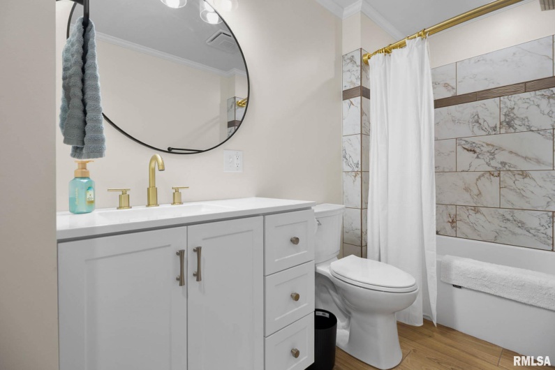 104 Deborann Drive, Carrier Mills, Illinois 62917, 3 Bedrooms Bedrooms, 0 ,1 BathroomBathrooms,Residential,For Sale,Deborann,0,RMAQC4267641