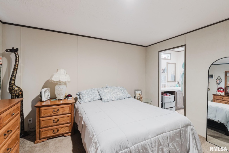 344 Seba Street, Hurst, Illinois 62949, 3 Bedrooms Bedrooms, 0 ,2 BathroomsBathrooms,Residential,For Sale,Seba,0,RMAEB459836