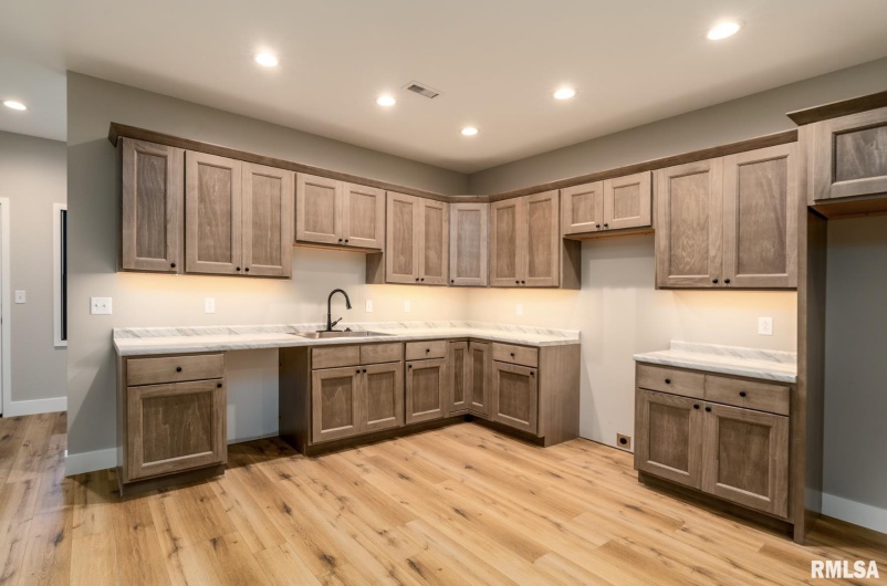 207 Rowatt Street, Cambria, Illinois 62915, 3 Bedrooms Bedrooms, 0 ,2 BathroomsBathrooms,Residential,For Sale,Rowatt,0,RMAEB459837