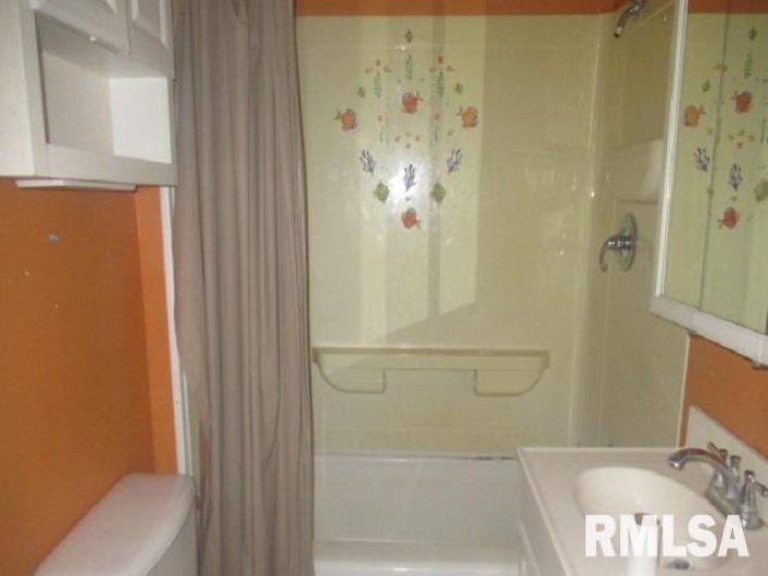 310 BLOSSOM Street, Carterville, Illinois 62918, 3 Bedrooms Bedrooms, 0 ,3 BathroomsBathrooms,Residential,For Sale,BLOSSOM,0,RMAEB459839