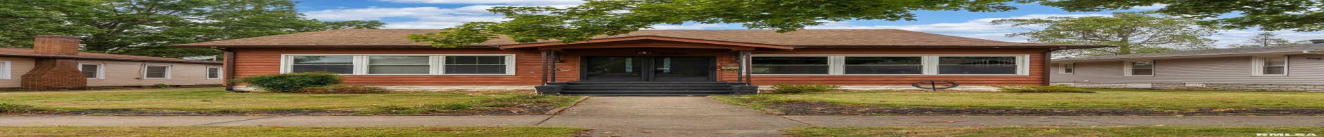 Residential For Sale 2120 LOGAN Street, Murphysboro, Illinois 62966, 3 Bedrooms Bedrooms, 0 ,1 BathroomBathrooms,Residential,For Sale,LOGAN,0,RMAEB459852