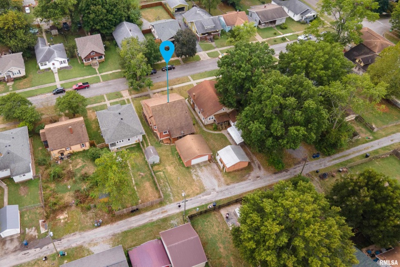 2120 LOGAN Street, Murphysboro, Illinois 62966, 3 Bedrooms Bedrooms, 0 ,1 BathroomBathrooms,Residential,For Sale,LOGAN,0,RMAEB459852