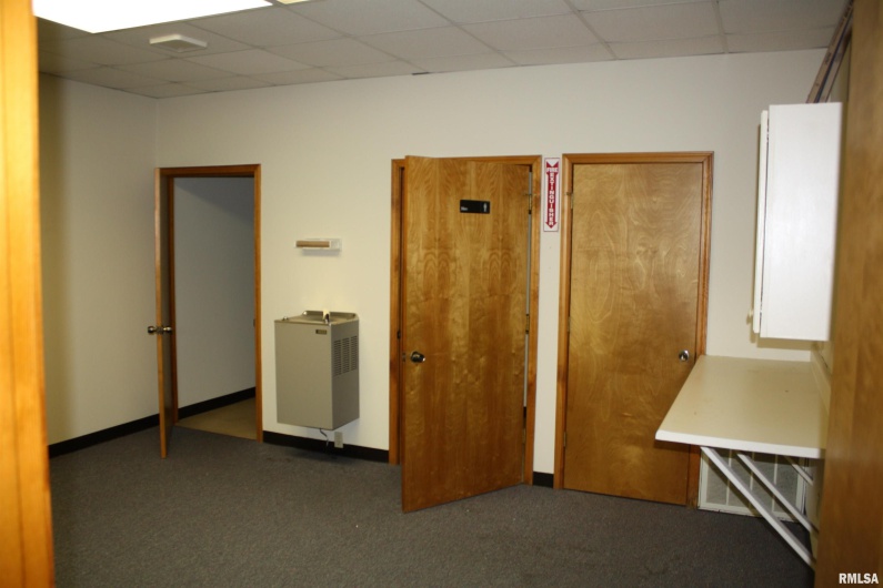 1111 ANKER Drive, Marion, Illinois 62959, 0 , 0 ,0,Commercial Lease,For Sale,ANKER,0,RMAQC4267707