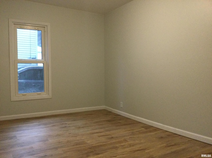 110 EAST Avenue, Anna, Illinois 62906, 3 Bedrooms Bedrooms, 0 ,1 BathroomBathrooms,Residential,For Sale,EAST,0,RMAQC4267709