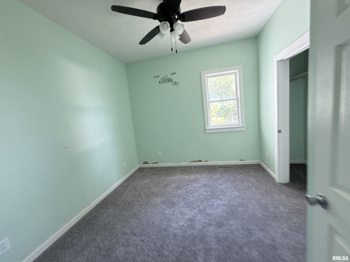 407 BUCHANAN Street, Marion, Illinois 62959, 3 Bedrooms Bedrooms, 0 ,2 BathroomsBathrooms,Residential,For Sale,BUCHANAN,0,RMAEB459865