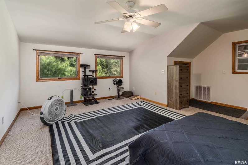 350 OAK GROVE Road, Makanda, Illinois 62958, 3 Bedrooms Bedrooms, 0 ,2 BathroomsBathrooms,Residential,For Sale,OAK GROVE,0,RMAEB459867
