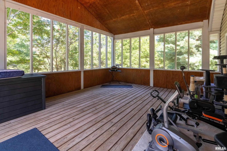 350 OAK GROVE Road, Makanda, Illinois 62958, 3 Bedrooms Bedrooms, 0 ,2 BathroomsBathrooms,Residential,For Sale,OAK GROVE,0,RMAEB459867
