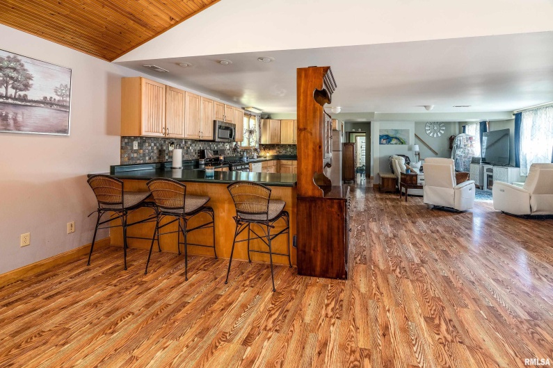 350 OAK GROVE Road, Makanda, Illinois 62958, 3 Bedrooms Bedrooms, 0 ,2 BathroomsBathrooms,Residential,For Sale,OAK GROVE,0,RMAEB459867