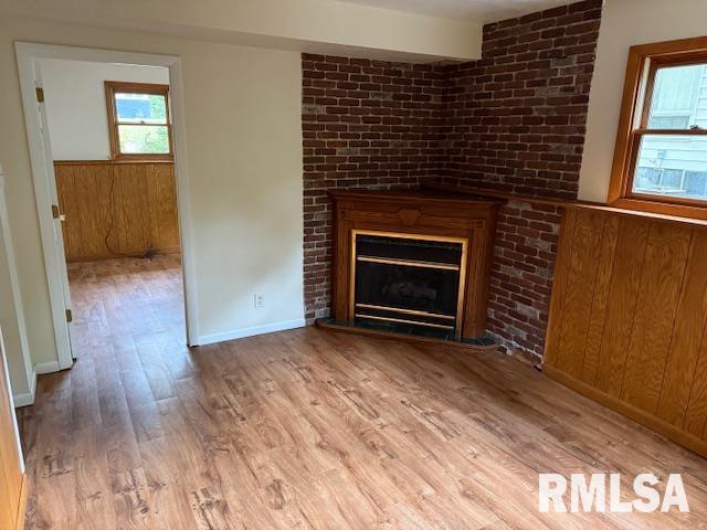 1206 Schwartz Street, Carbondale, Illinois 62901, 5 Bedrooms Bedrooms, 0 ,2 BathroomsBathrooms,Residential,For Sale,Schwartz,0,RMAEB459870