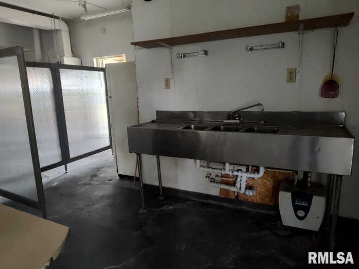 430 3RD Street, Tamms, Illinois 62988, 0 , 0 ,0,Commercial Sale,For Sale,3RD,0,RMAEB459872