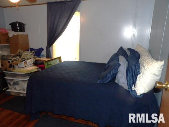 1014 Beulah Street, Eldorado, Illinois 62930, 3 Bedrooms Bedrooms, 0 ,2 BathroomsBathrooms,Residential,For Sale,Beulah,0,RMAEB459873
