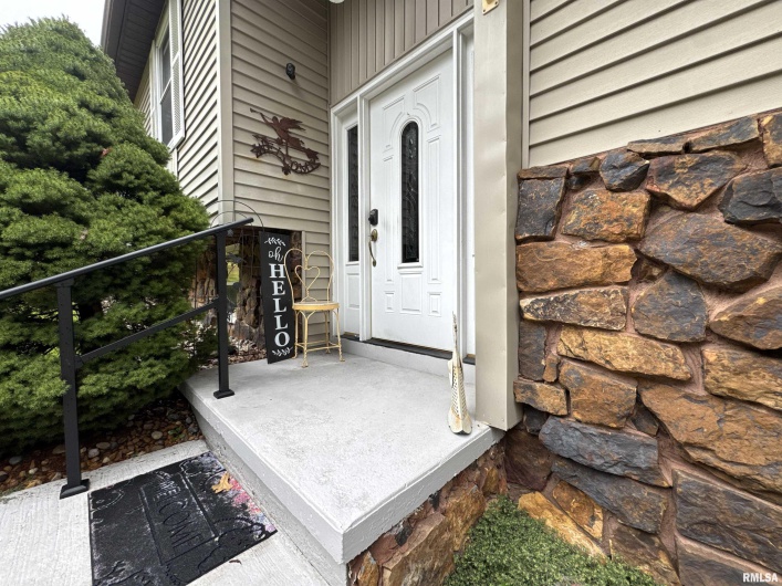 775 Hess School Road, Anna, Illinois 62906, 3 Bedrooms Bedrooms, 0 ,2 BathroomsBathrooms,Residential,For Sale,Hess School,0,RMAEB459875