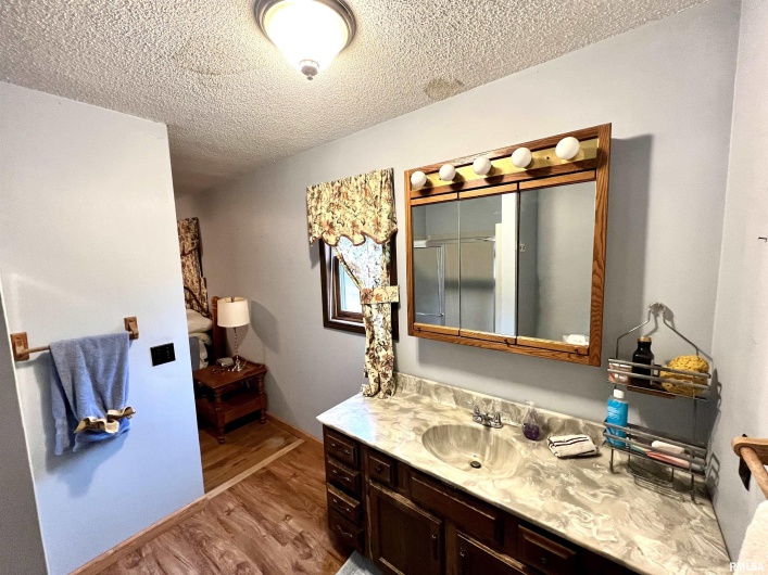 714 Raccoon Valley Road, Makanda, Illinois 62958, 4 Bedrooms Bedrooms, 0 ,2 BathroomsBathrooms,Residential,For Sale,Raccoon Valley,0,RMAQC4267748