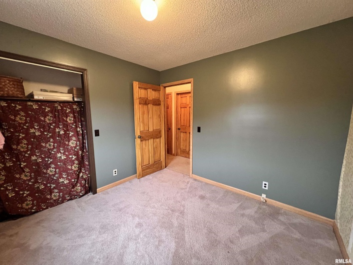 714 Raccoon Valley Road, Makanda, Illinois 62958, 4 Bedrooms Bedrooms, 0 ,2 BathroomsBathrooms,Residential,For Sale,Raccoon Valley,0,RMAQC4267748