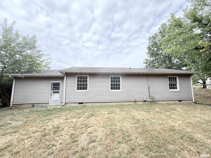 304 Reed Station Road, DeSoto, Illinois 62924, 3 Bedrooms Bedrooms, 0 ,1 BathroomBathrooms,Residential,For Sale,Reed Station,0,RMAEB459880