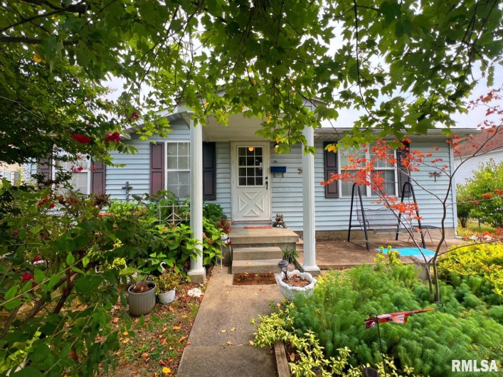 312 16TH Street, Herrin, Illinois 62948, 2 Bedrooms Bedrooms, 0 ,1 BathroomBathrooms,Residential,For Sale,16TH,0,RMAEB459883
