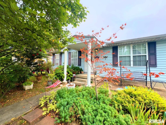 312 16TH Street, Herrin, Illinois 62948, 2 Bedrooms Bedrooms, 0 ,1 BathroomBathrooms,Residential,For Sale,16TH,0,RMAEB459883