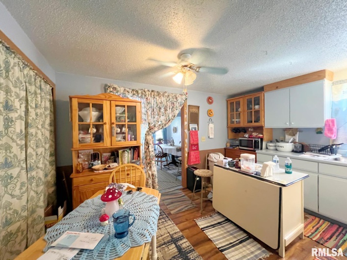 312 16TH Street, Herrin, Illinois 62948, 2 Bedrooms Bedrooms, 0 ,1 BathroomBathrooms,Residential,For Sale,16TH,0,RMAEB459883